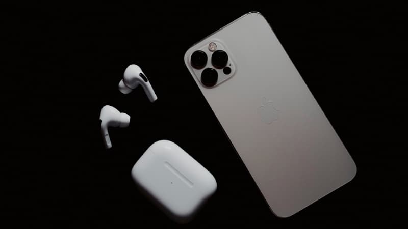 iPhone